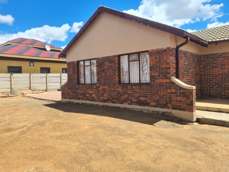 To Let 3 Bedroom Property for Rent in Ehrlich Park Free State